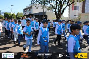 Desfile C&iacute;vico do Anivers&aacute;rio de Cruzeiro do Oeste