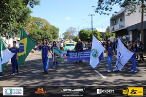Desfile C&iacute;vico do Anivers&aacute;rio de Cruzeiro do Oeste