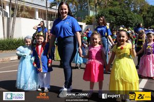 Desfile C&iacute;vico do Anivers&aacute;rio de Cruzeiro do Oeste