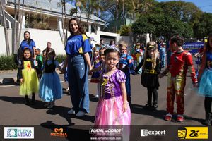 Desfile C&iacute;vico do Anivers&aacute;rio de Cruzeiro do Oeste