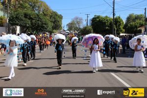 Desfile C&iacute;vico do Anivers&aacute;rio de Cruzeiro do Oeste