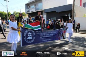 Desfile C&iacute;vico do Anivers&aacute;rio de Cruzeiro do Oeste