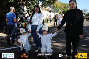 Desfile C&iacute;vico do Anivers&aacute;rio de Cruzeiro do Oeste