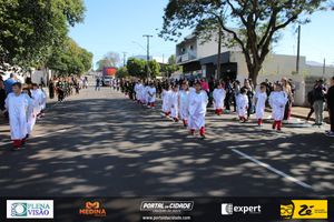 Desfile C&iacute;vico do Anivers&aacute;rio de Cruzeiro do Oeste