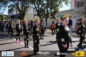 Desfile C&iacute;vico do Anivers&aacute;rio de Cruzeiro do Oeste