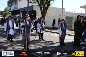 Desfile C&iacute;vico do Anivers&aacute;rio de Cruzeiro do Oeste