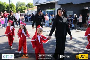 Desfile C&iacute;vico do Anivers&aacute;rio de Cruzeiro do Oeste