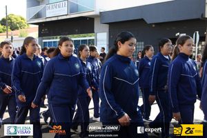 Desfile C&iacute;vico do Anivers&aacute;rio de Cruzeiro do Oeste