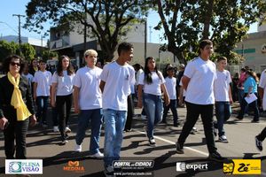 Desfile C&iacute;vico do Anivers&aacute;rio de Cruzeiro do Oeste