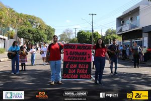 Desfile C&iacute;vico do Anivers&aacute;rio de Cruzeiro do Oeste