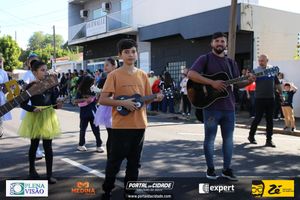Desfile C&iacute;vico do Anivers&aacute;rio de Cruzeiro do Oeste