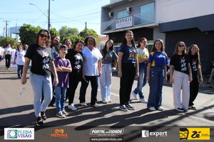 Desfile C&iacute;vico do Anivers&aacute;rio de Cruzeiro do Oeste