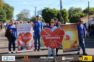 Desfile C&iacute;vico do Anivers&aacute;rio de Cruzeiro do Oeste