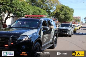 Desfile C&iacute;vico do Anivers&aacute;rio de Cruzeiro do Oeste