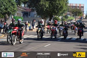 Desfile C&iacute;vico do Anivers&aacute;rio de Cruzeiro do Oeste