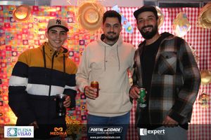 1&ordf; Arrai&aacute; dos Solteiros da Zero 67 Beer
