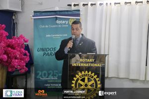 Cerim&ocirc;nia de posse do novo presidente do Rotary Club