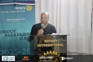Cerim&ocirc;nia de posse do novo presidente do Rotary Club