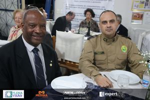 Cerim&ocirc;nia de posse do novo presidente do Rotary Club