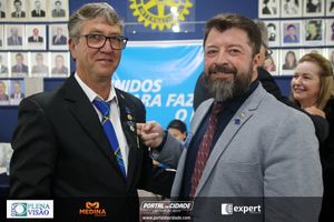 Cerim&ocirc;nia de posse do novo presidente do Rotary Club