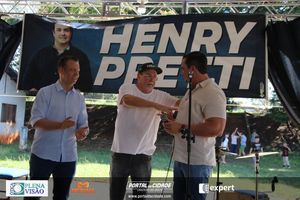 Comemora&ccedil;&atilde;o de anivers&aacute;rio do Henry Pretti