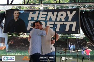 Comemora&ccedil;&atilde;o de anivers&aacute;rio do Henry Pretti