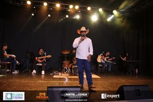 Confira as fotos do 3&ordm; FEMUCO de Cruzeiro do Oeste