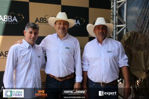 Nelore ABBA realiza 1&ordm; leil&atilde;o com 120 animais genotipados