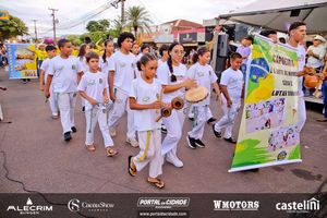 Desfile - Douradina 42 Anos