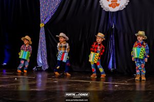 Arrai&aacute; - Col&eacute;gio Santa Rita