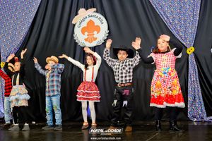 Arrai&aacute; - Col&eacute;gio Santa Rita