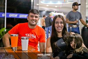 Happyzin - Jhully Diniz	
