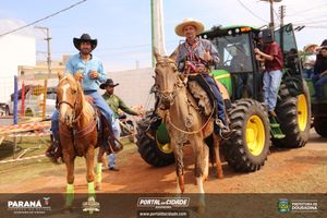 Cavalgada da Independ&ecirc;ncia - Domingo