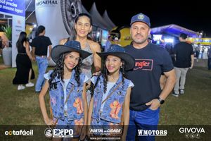 Expo Douradina - CountryBeat e Jiraya Uai