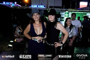 Expo Douradina - CountryBeat e Jiraya Uai