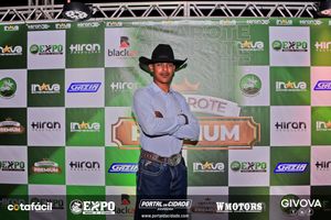 Expo Douradina - CountryBeat e Jiraya Uai