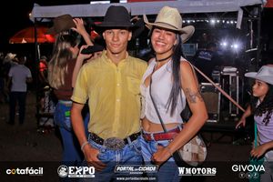 Expo Douradina - CountryBeat e Jiraya Uai