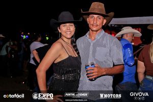 Expo Douradina - CountryBeat e Jiraya Uai