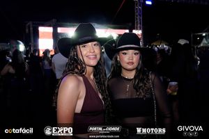 Expo Douradina - CountryBeat e Jiraya Uai