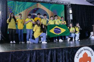 Momento Cultural - Escola Santa Rita