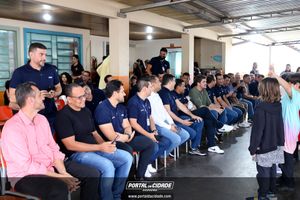 Homenagem ao Dia dos Pais - Escola Santa Rita