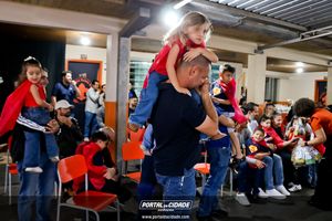 Homenagem ao Dia dos Pais - Escola Santa Rita