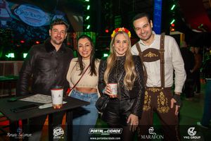 Show de Alexandre Pires na 1&ordf; Oktoberfest Gramado