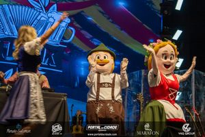 Show de Alexandre Pires na 1&ordf; Oktoberfest Gramado