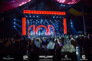 Show de Alexandre Pires na 1&ordf; Oktoberfest Gramado