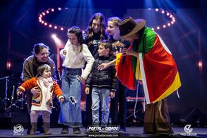 Show de Luiza Barbosa no 2&ordm; Festival Ga&uacute;chos