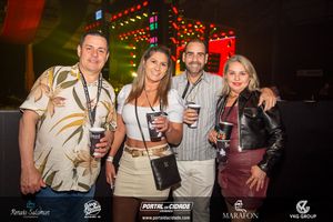 Show de Maiara & Mara&iacute;sa na 1&ordf; Oktoberfest Gramado