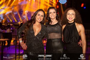 Show de Maiara & Mara&iacute;sa na 1&ordf; Oktoberfest Gramado