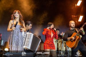 Show de Maiara & Mara&iacute;sa na 1&ordf; Oktoberfest Gramado