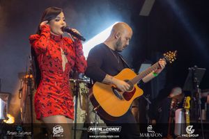 Show de Maiara & Mara&iacute;sa na 1&ordf; Oktoberfest Gramado